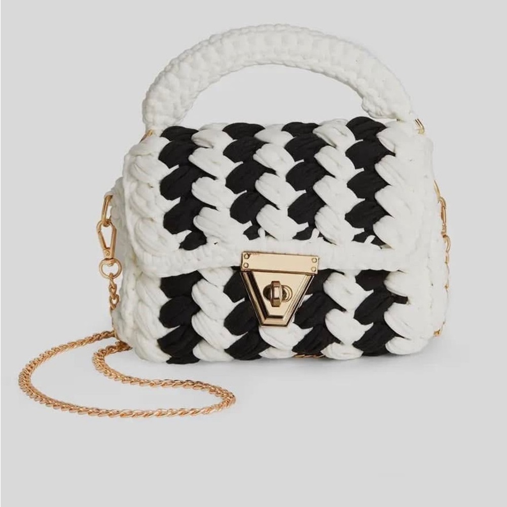 NWT coco + Carmen crochet purse